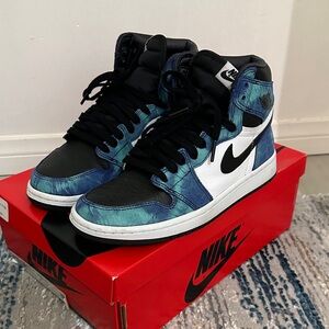 Nike High-Top Sneakers in Black, Blue, and White
